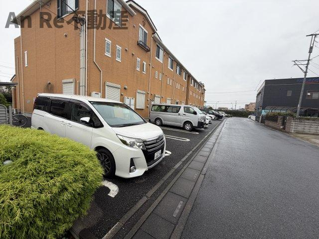 グランド　マムの駐車場