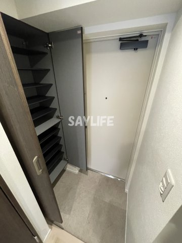 THE SENSE RESIDENCE新深江の玄関