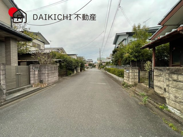 【前面道路含む現地写真】 | 加須市旗井　中古戸建