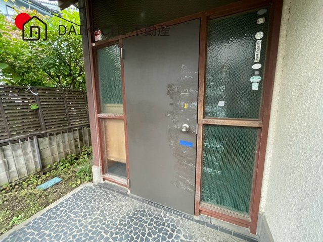 【玄関】 | 加須市旗井　中古戸建