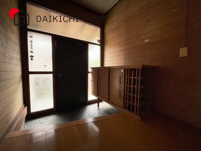 【玄関】 | 加須市旗井　中古戸建