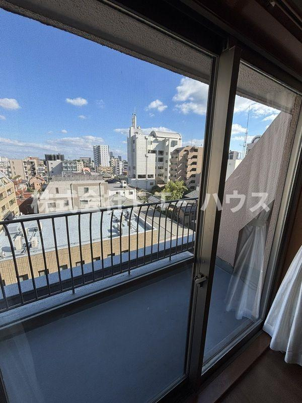マンション市川の展望