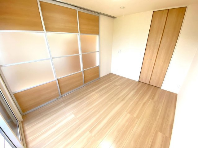 【寝室】 | サザンハート吉岡　B棟 | 洋室1☆