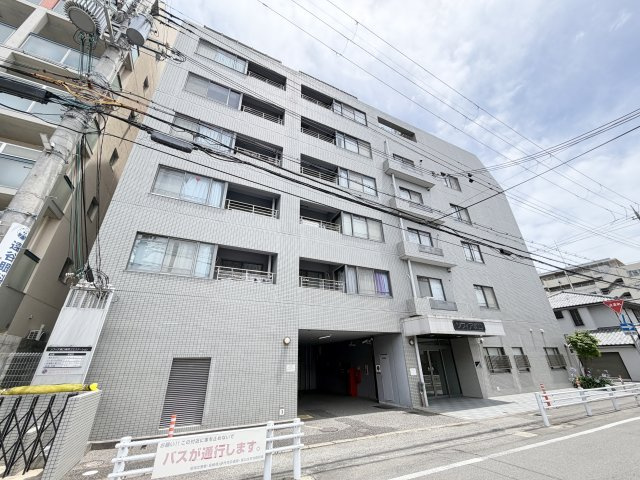 ソフィア塚口の外観