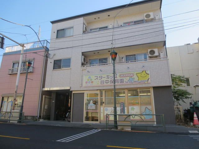 メゾンティーナ根津