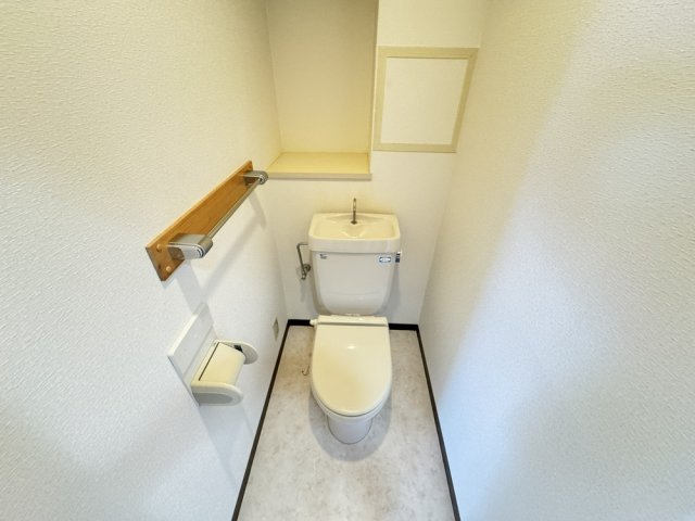 カトンテールのトイレ