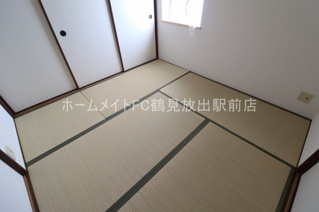 コンフォートヴィラ深江橋の和室