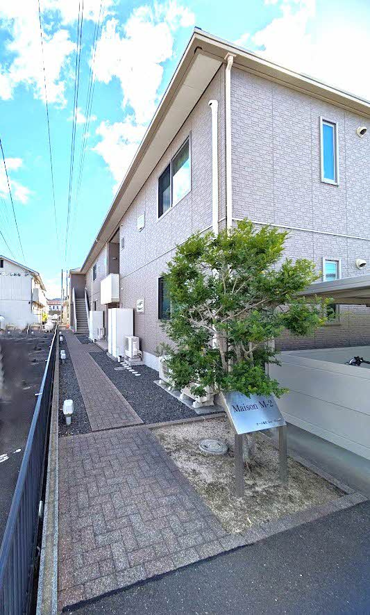 メゾンＭ－２の外観|☆建物まわりの通路♪