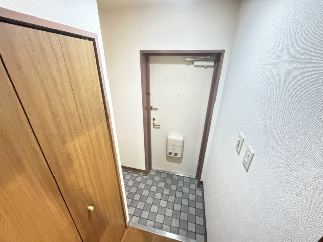 カトンテールの玄関
