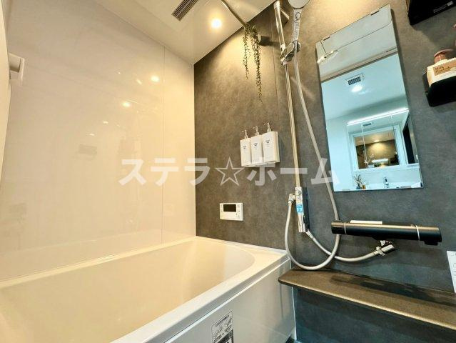シャルマンコーポ塚本の浴室|落ち着いた空間のお風呂です