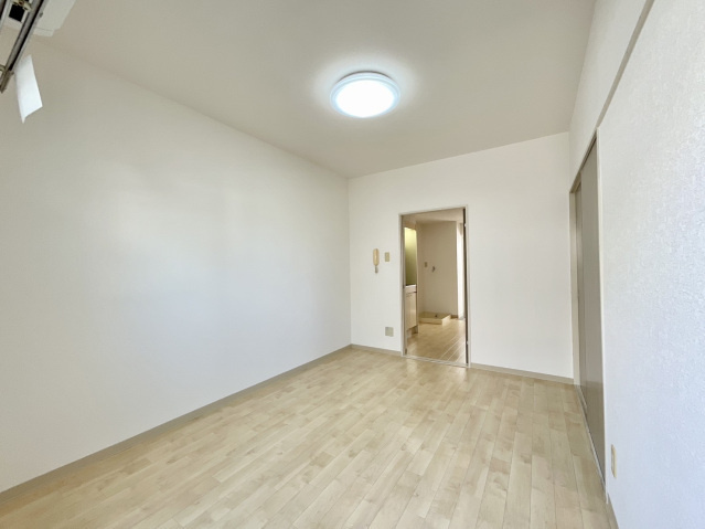 ハイネ光南の洋室|洋室