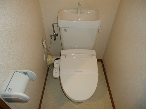 エルフコート日本橋浜町のトイレ|ゆったりとした空間のトイレです