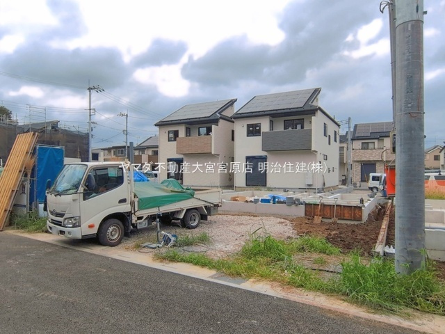 さいたま市見沼区南中野ガーデンパーク3期の前面道路含む現地写真