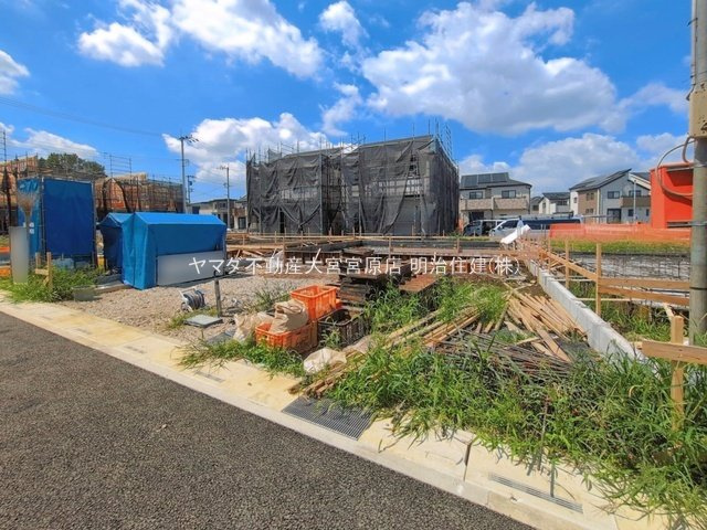 さいたま市見沼区南中野ガーデンパーク3期の前面道路含む現地写真