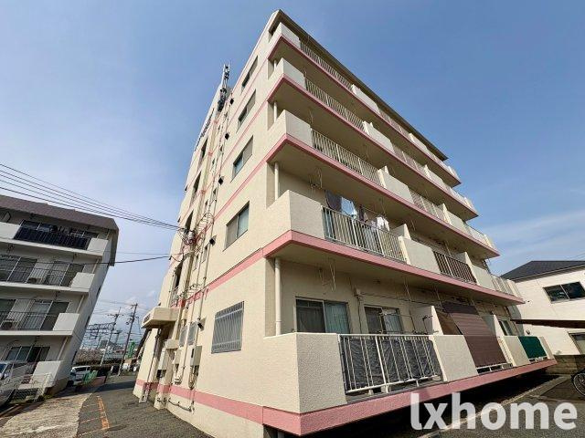 ナンノ第5号館の外観