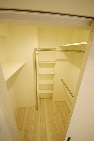 メイクスデザイン入谷アジールコートの収納
