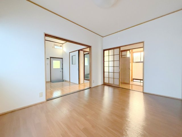 【居間・リビング】