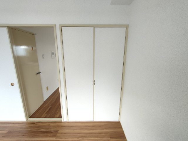 プラーズ小松川 の収納