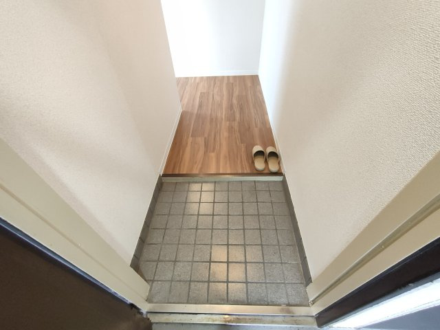 プラーズ小松川 の玄関