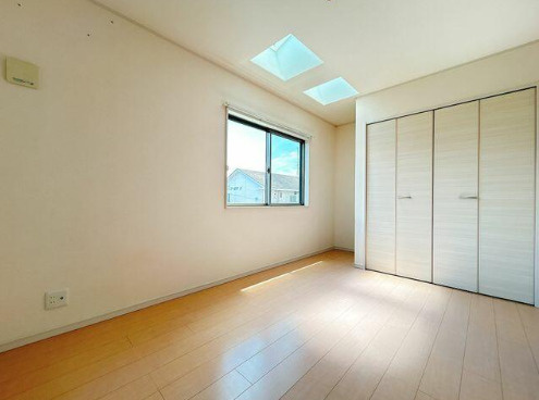 売中古戸建　中央区市野町の洋室