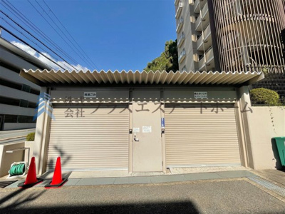 【設備】 | グランドパレス上須磨 | 専用ゴミステーション♪
