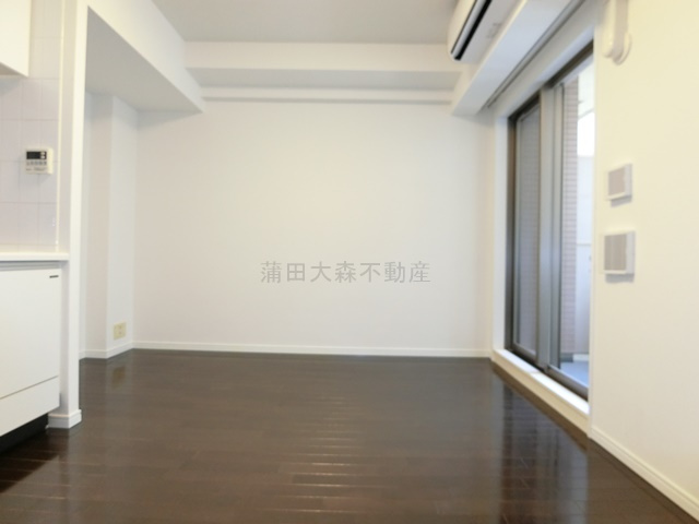 レジディア千鳥町の居間・リビング