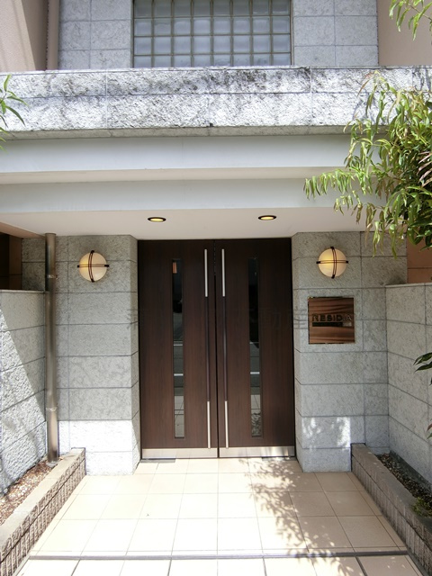 レジディア千鳥町の外観