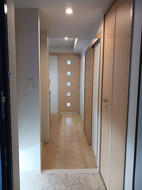 エムズアークⅠの玄関
