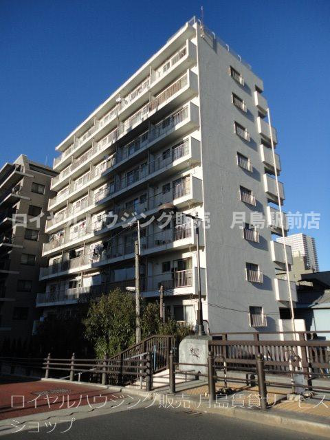 リバーサイドにあるマンションです。