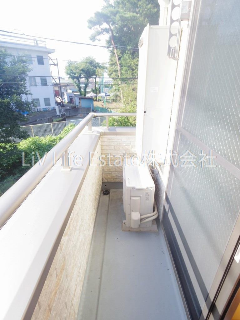 小平市小川西町３丁目の賃貸マンションのバルコニー