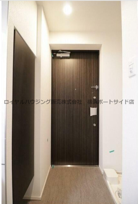 【玄関】