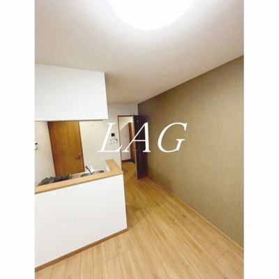 【居間・リビング】 | Ambition風渡野 | 洋室のお部屋です。