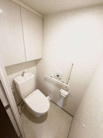 S4-Towerのトイレ|ゆったりとした空間のトイレです