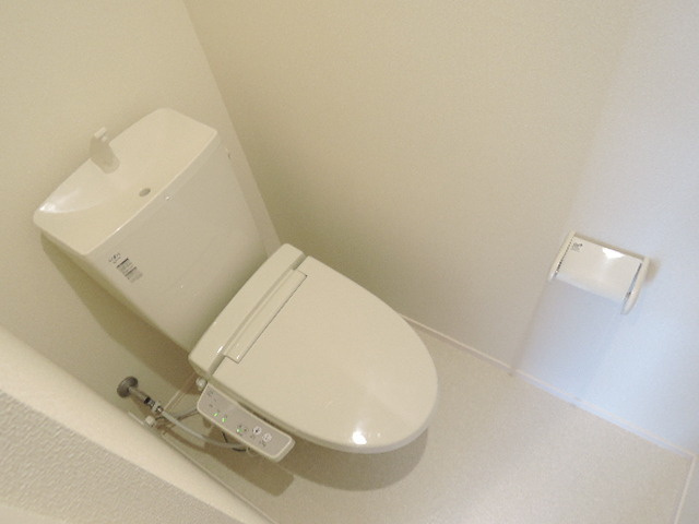 グランツ妙蓮寺のトイレ|あると嬉しいウォシュレット付のトイレ