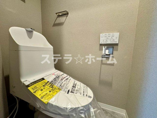 オリエント豊中アーバンライフのトイレ|ゆったりとした空間のトイレです
