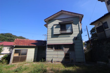 秋谷地下室付き中古戸建の画像