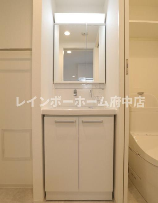 アピエレガーデンの独立洗面台