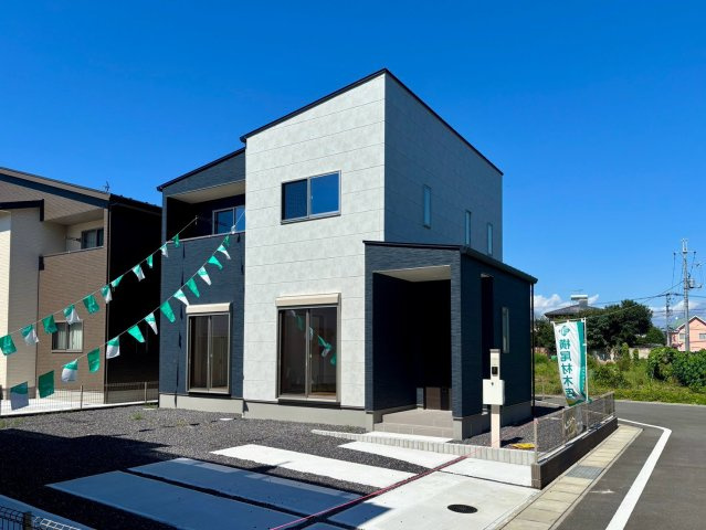 ワイウッドコート太田市内ケ島町第16期の外観