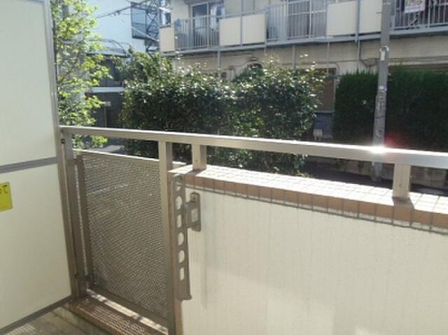 ルナ・シエモアのバルコニー