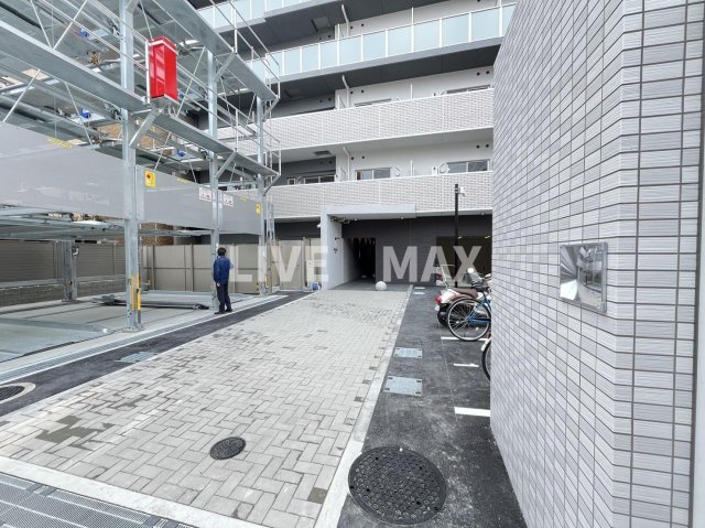【エントランス】アルティザ緑地公園