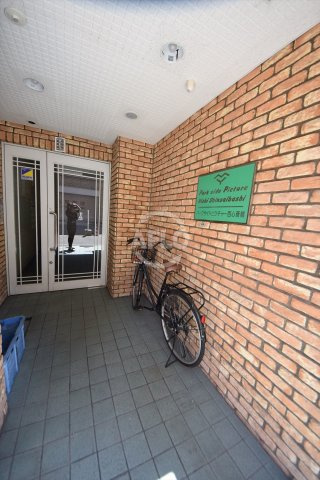 パークサイドピクチャー西心斎橋のエントランス|パークサイドピクチャー西心斎橋　エントランス