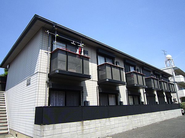 芦屋市大原町のアパートの外観