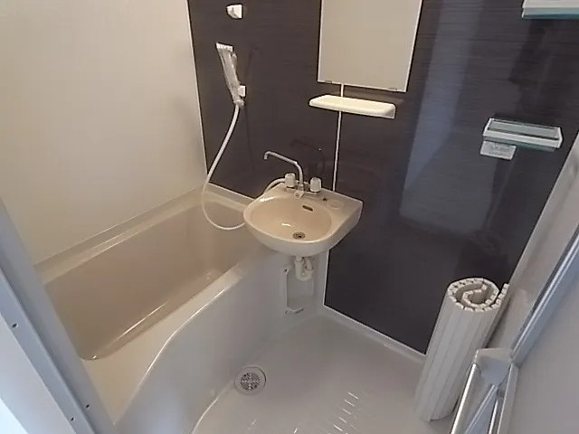 神戸市灘区琵琶町１丁目の賃貸マンションの浴室