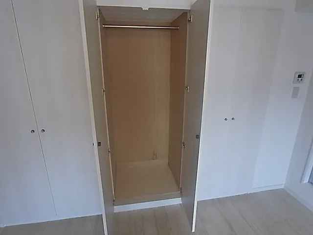 神戸市灘区琵琶町１丁目の賃貸マンションの収納