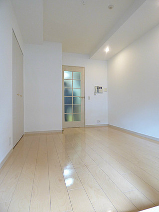 神戸市中央区布引町２丁目の賃貸マンションの洋室