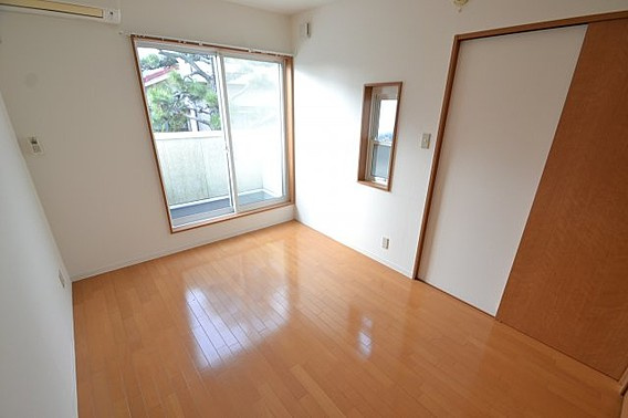 神戸市灘区篠原本町１丁目の賃貸マンションの洋室
