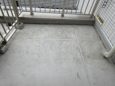 Ｎ－ｆｉｒｓｔ－ＥＢＡＲＡのバルコニー