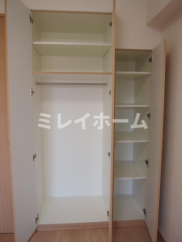 ルーブル羽田萩中の収納