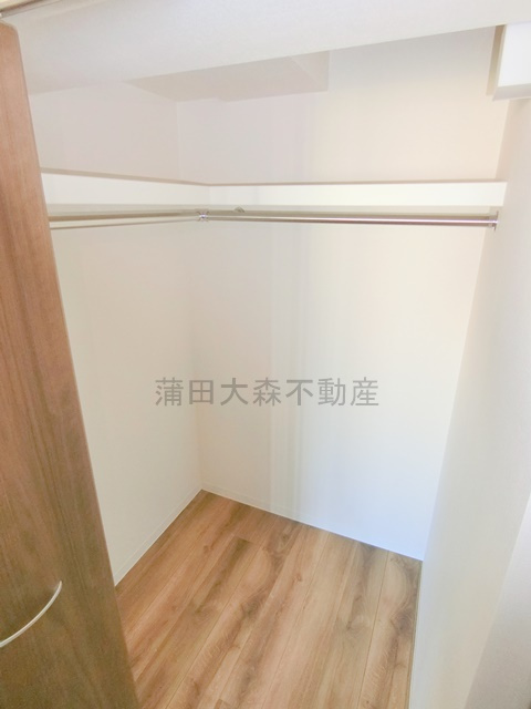 CALME OMORINAKAの設備|洋室6.4帖　収納　ウォークインクローゼット