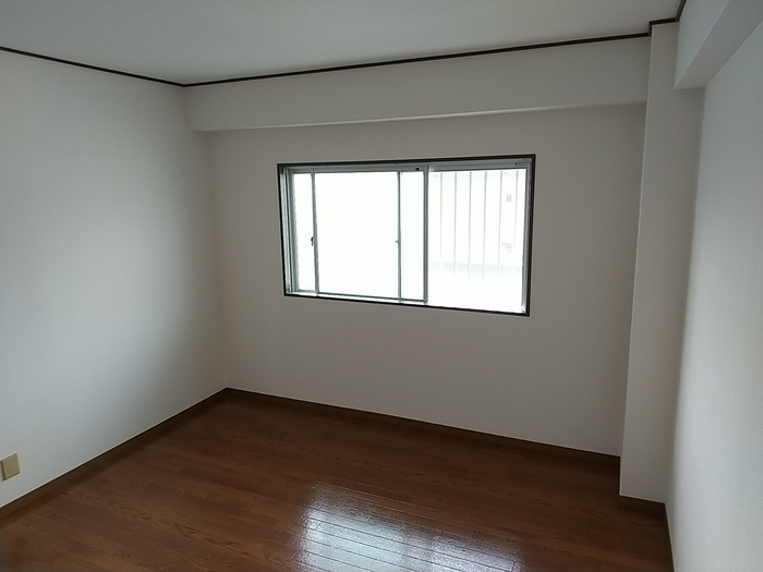 住吉建物2号館の洋室